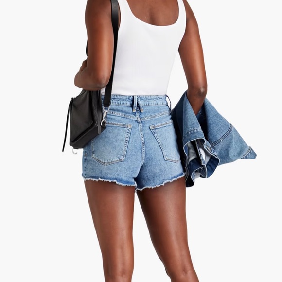 Good American Distressed Cut Off Jean Shorts 4/27, High Rise Cut Offs - Picture 2 of 12